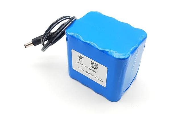 圆柱形锂离子蓄电池 车载充电机的最佳伴侣？